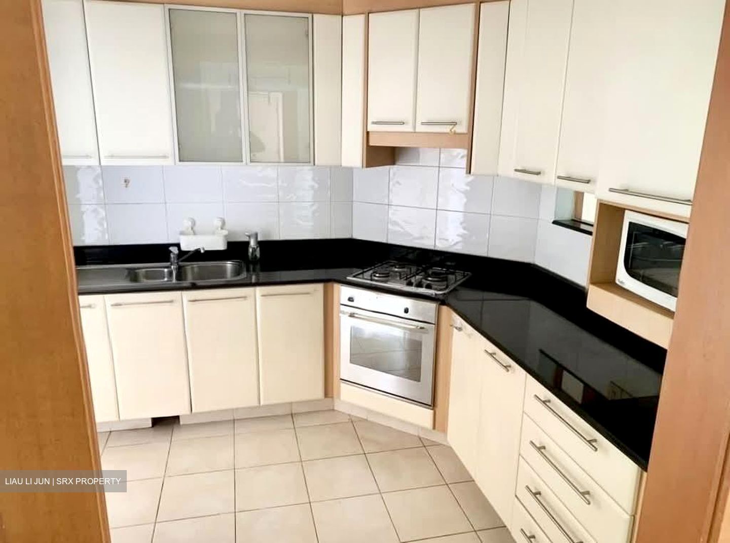 Lilydale (D27), Condominium #560508741
